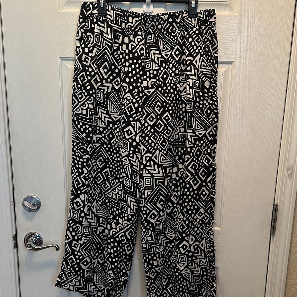 Black & White Geometric Print 100% Linen Wide Leg Pants size Large
